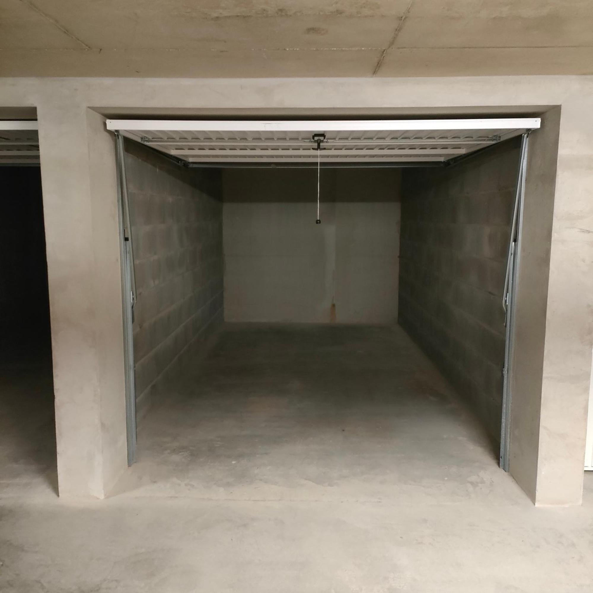 Superbe 2** Rénové A Neuf Idéalement Placé Aix-les-Bains